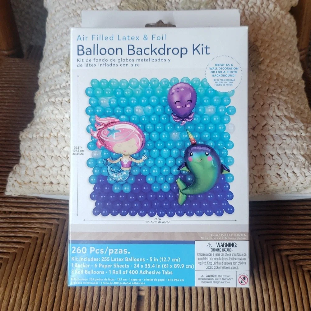 Air-Filled Underwater Mermaid, Narwhal & Octopus Foil & Latex Balloon Backdrop